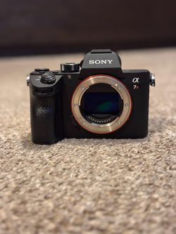 SONY A7RIII *PERFECT CONDITION