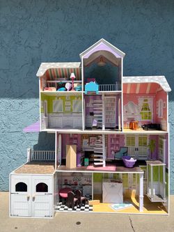 Doll house