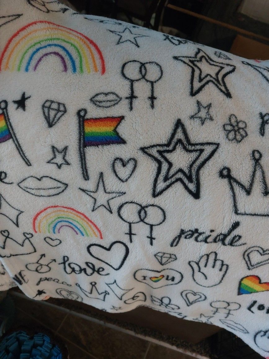 Free PRIDE Blanket