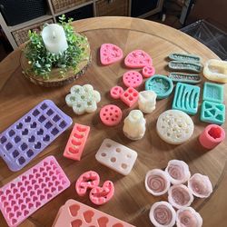 Lot Of 37 Silicone Molds