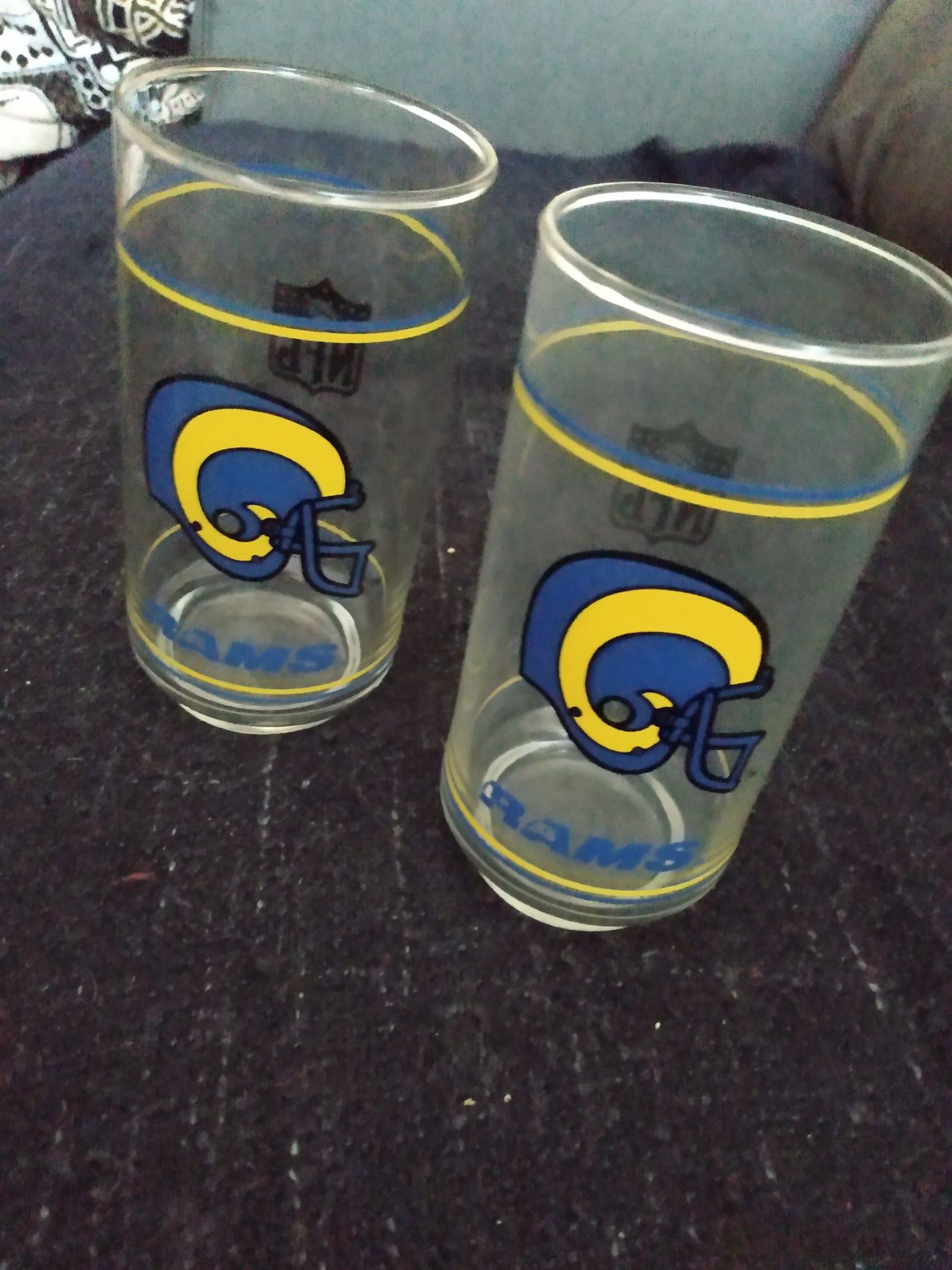 Collectable Vintage L.A.Rams glasses from mobile gas station 1980s, excellent condition