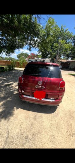 2014 Fiat 500L- Lounge Hatchback 4D