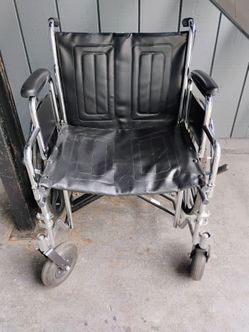 Extra wide wheel chair