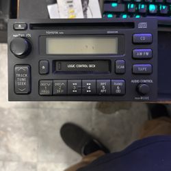 1999 Toyota Camry LE Stereo 