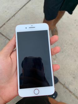 iPhone 8 Plus