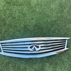 G37 OEM grille 