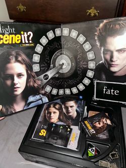 Twilight Scene It Board Game with DVD