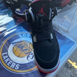 Jordan 4 Bred