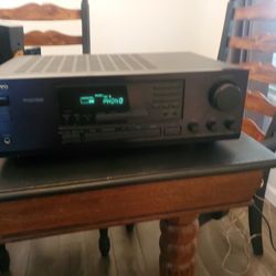 Onkyo Reciever