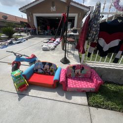 Yard sale (algunas Cosas Gratis )