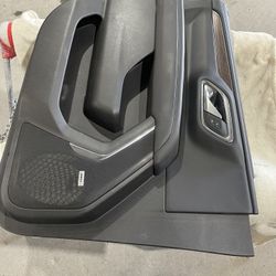 2021 Chevrolet  Tahoe Lh Front Door Trim