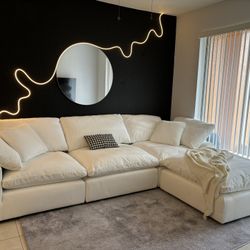 Brand New White Cloud Sectional Vernazzafurniture Free Delivery Same Day 🚚