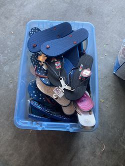 Assorted Flip Flops 