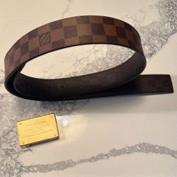 Reversible Brown Louis Vuitton Inventeur Belt