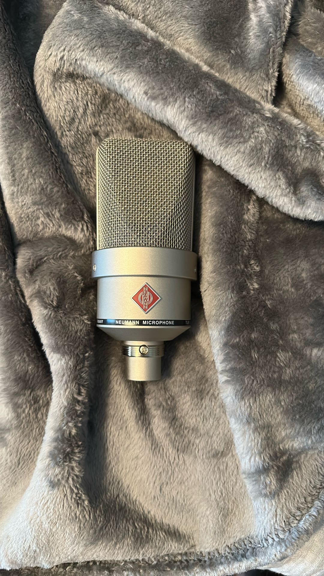 Neumann TLM 103 Microphone