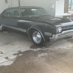 1966 Oldsmobile classic car two door factory AC automatic V8 425 motor