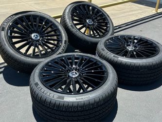 4 NEW Black Staggered 18" Rims Wheels Tires Fits: Mercedes Benz C250 C300 C350 C400