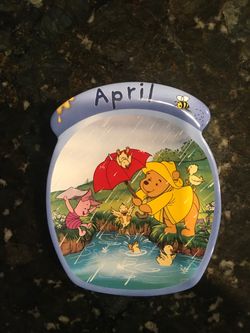 Winnie the Pooh April Decorative Plate