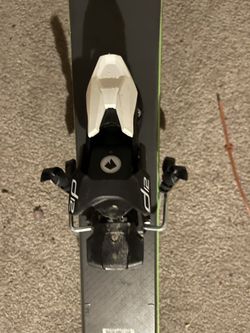 Rossignol Sky 7 Skis