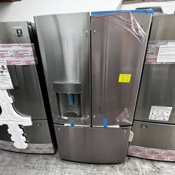 GE FRENCH DOOR REFRIGERATOR IN STAINLESS STEEL