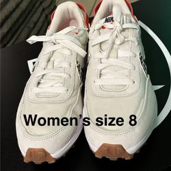 Women’s Nikes 