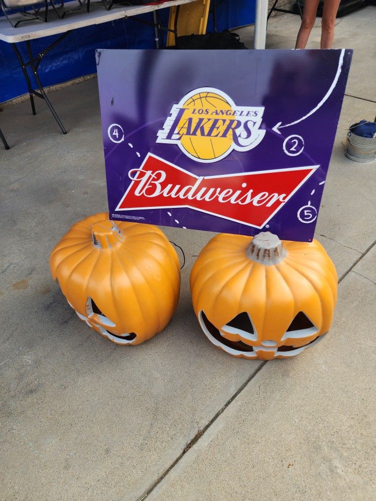 Halloween Light UP Pumpkins Set