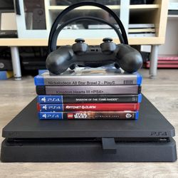 PlayStation 4 Slim Bundle 