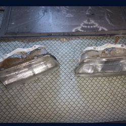 88-91 Civic Hatchback Front Headlights W/ Mounting Brackets 