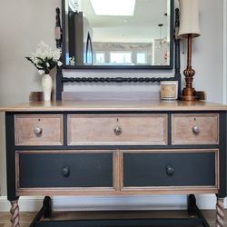 Vintage solid oak dresser with mirror, Vanity, Entry Hall Chest