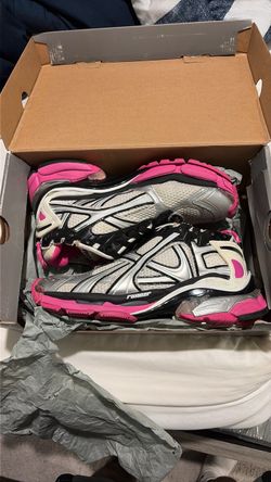 Balenciaga runners Size 8