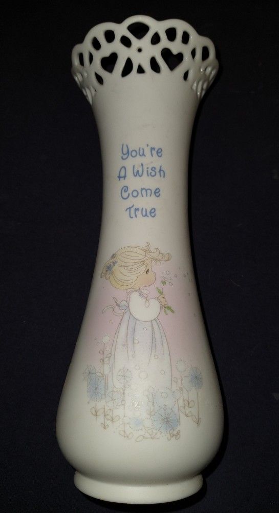 Precious Moments porcelain vase 🌺