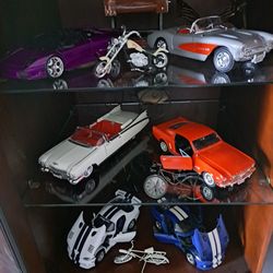 Diecast Cars And Trucks 