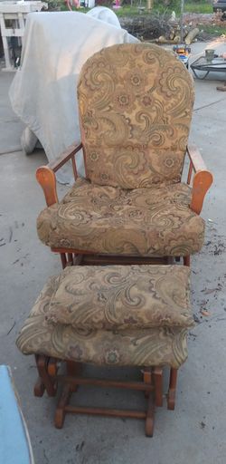 Rocking chair glider with matching foot rest