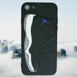 iPhone 7/8 Protective Silicone Sneaker Case