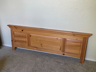 Broyhill Fontana Queen size footboard