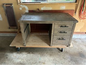 Desk with drawers, free
