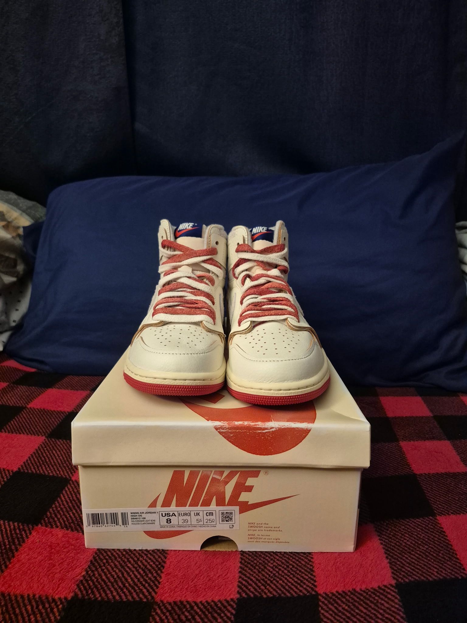 Nike Air Jordan 1 High OG “Rare Air”