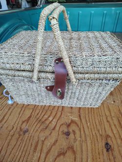 Vintage Picnic Basket