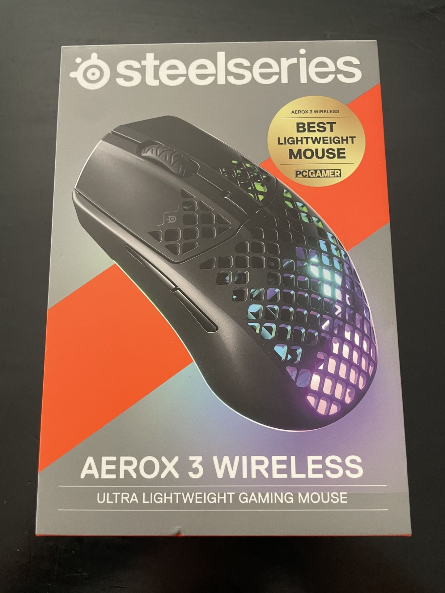 Aerox 3 Wireless Steelseries black Honeycomb Gaming Mouse