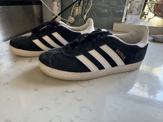 Adidas Gazelle Youth Size 2.5