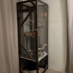 Terrarium , Cage $200