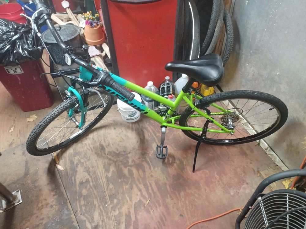 Nishiki Pueblo Mountain Bike 