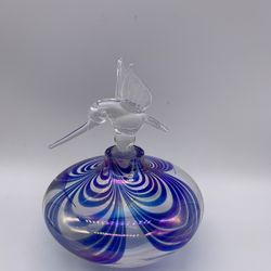 Vintage Iridescent Art Glass With Hummingbird Stopper
