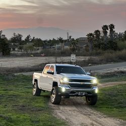 16-18 5” Maxtrac Lift Spindles