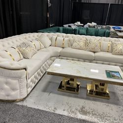 Seccional tapizado en velvet premium – Color crema- Preguntar Precio 