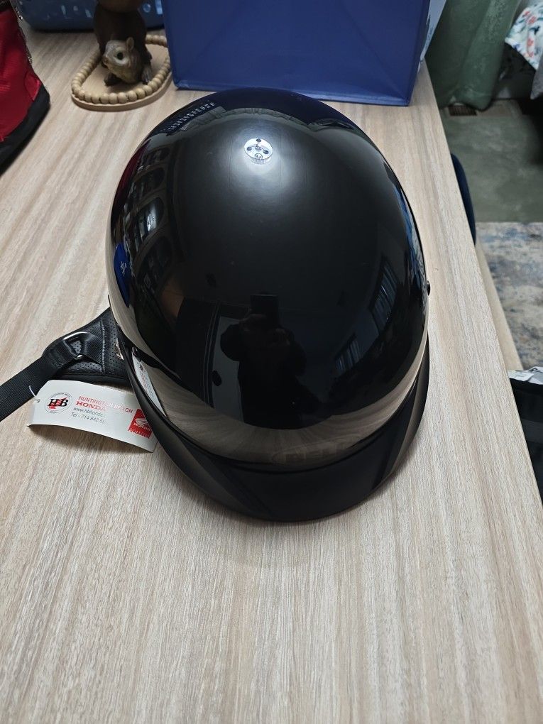 Motorcycle helmet