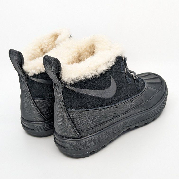 Nike Woodside Chukka 2 ACG Black Fleece Boots Womens Size 8 537345-001 New Shoes