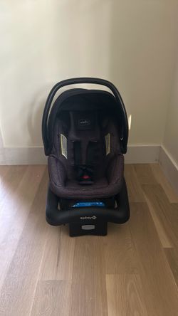 even Flo infant car seat with base