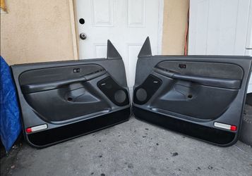 GM doorpanel available 2006 silverado
