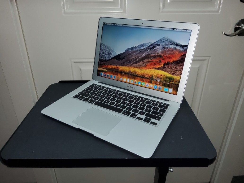 MacBook Air 13" (Mid 2012) Intel i5-3427U 1.8GHz 4GB 128GB SSD MacOS
